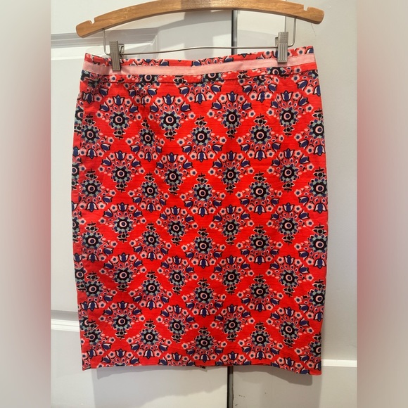 Boden Dresses & Skirts - Boden pencil skirt - like new!
